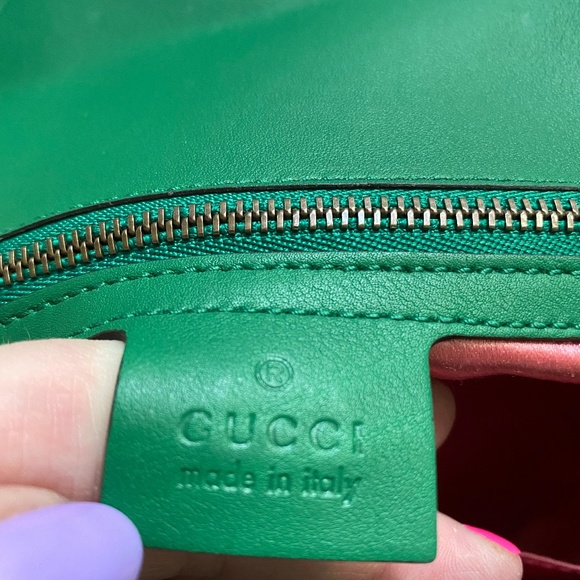 SOLD! RARE! GUCCI SILK FLORAL MARMONT BAG MEDIUM - Picture 6 of 7